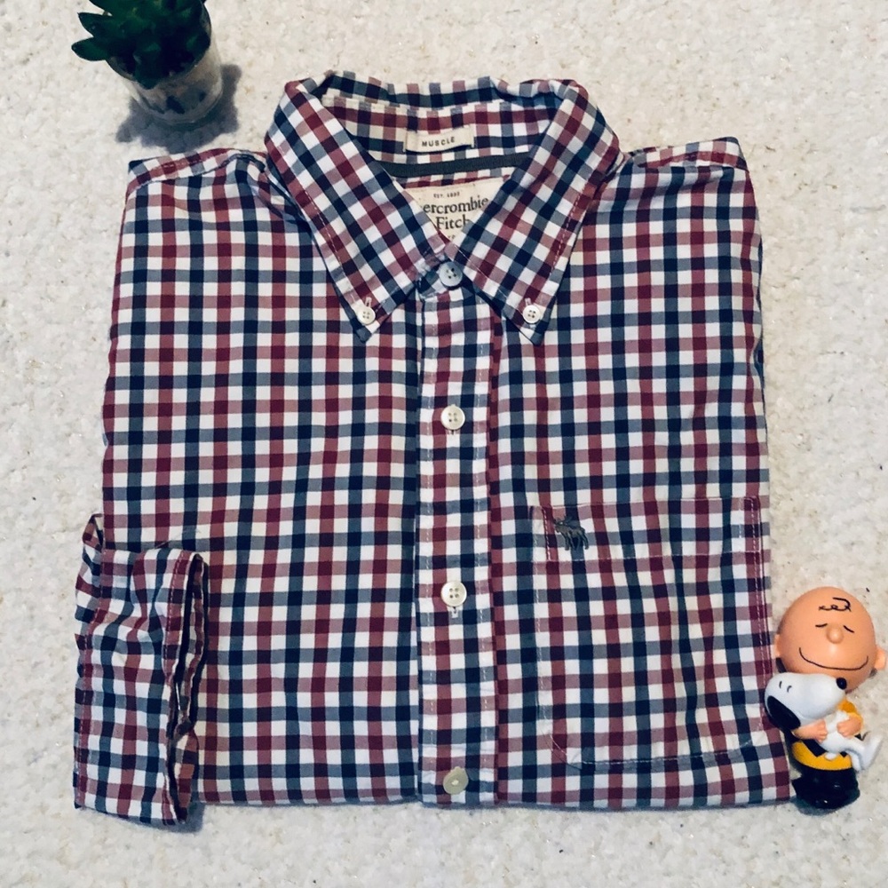 Abercrombie Muscle Fit Button Down Shirt Medium